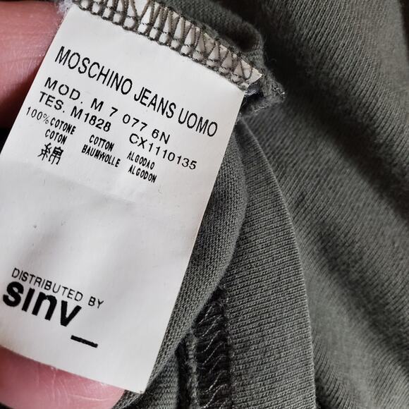 Moschino Vintage Green exotic Tiger T-shirt in Flawed Condition - Picture 7 of 11